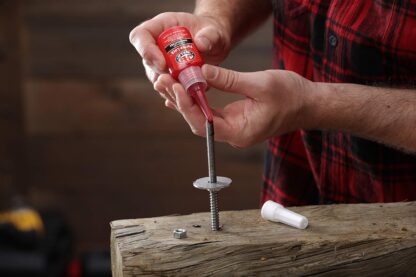 J-B WELD 24236 středně pevnostní zajišťovač závitů PermaLock ( 36ml ) - Image 3